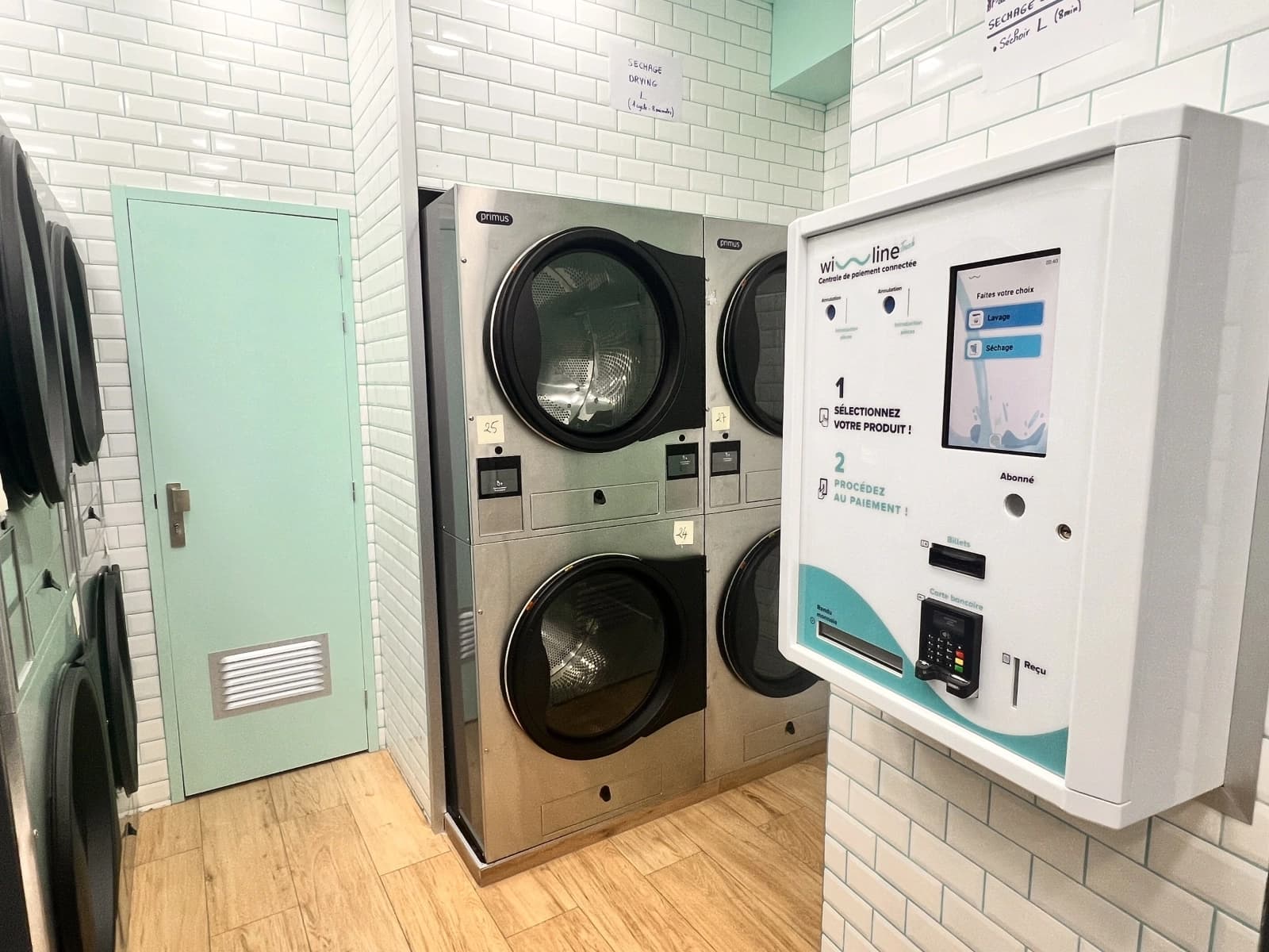 Laverie libre-service Ma Pince à Linge — Rue Thouin, Paris 5è