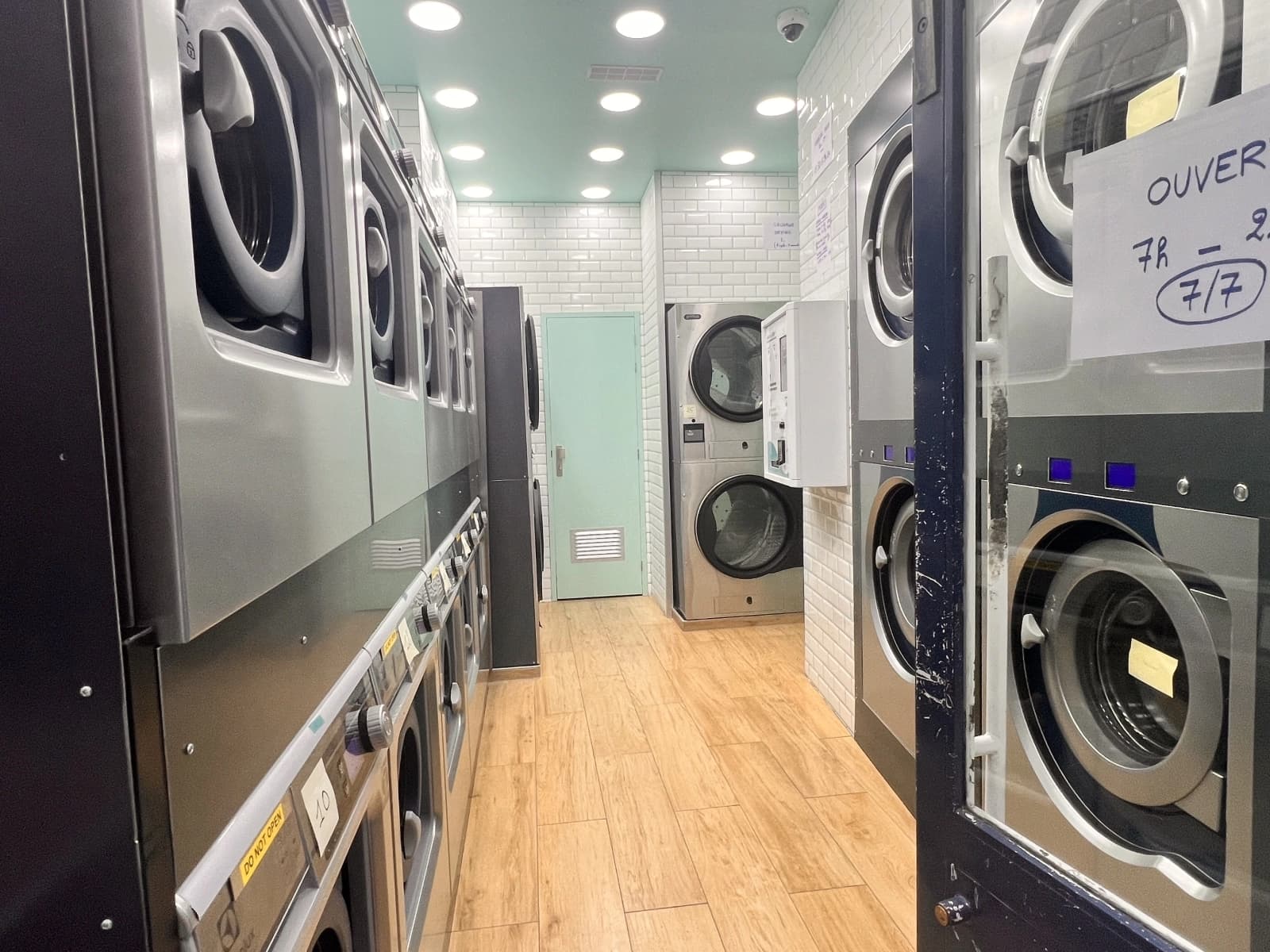 Ma Pince à Linge — Rue Thouin, Paris 5è — photo 2