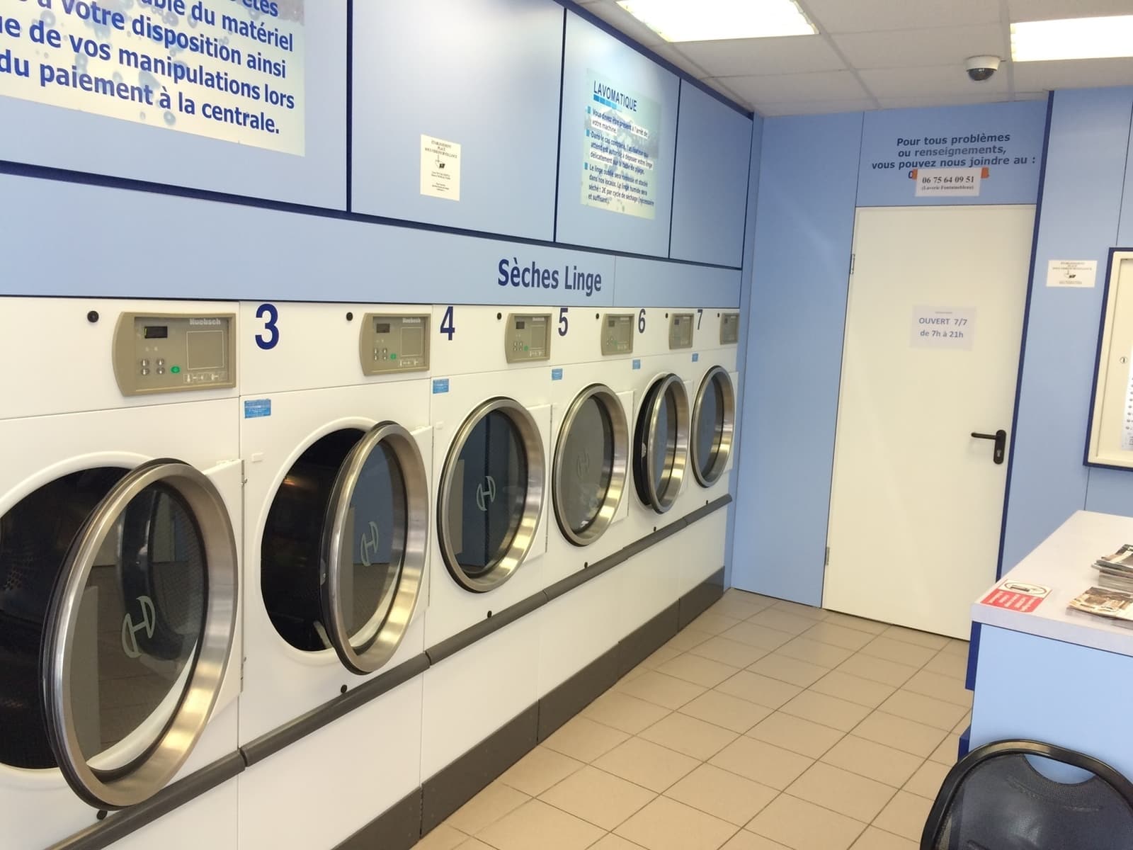 Ma Pince à Linge — Rue de France, Fontainebleau — photo 2