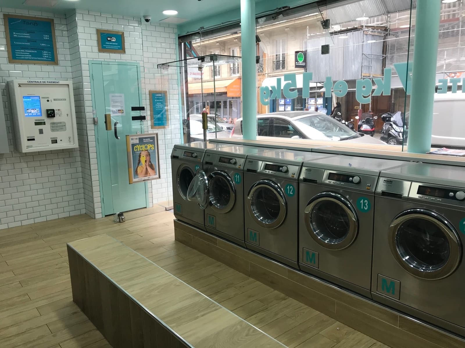 Ma Pince à Linge — Rue de Turin, Paris 8è — photo 2