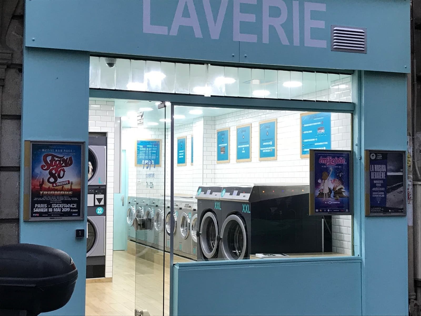 Ma Pince à Linge — Rue Damrémont, Paris 18è — photo 4