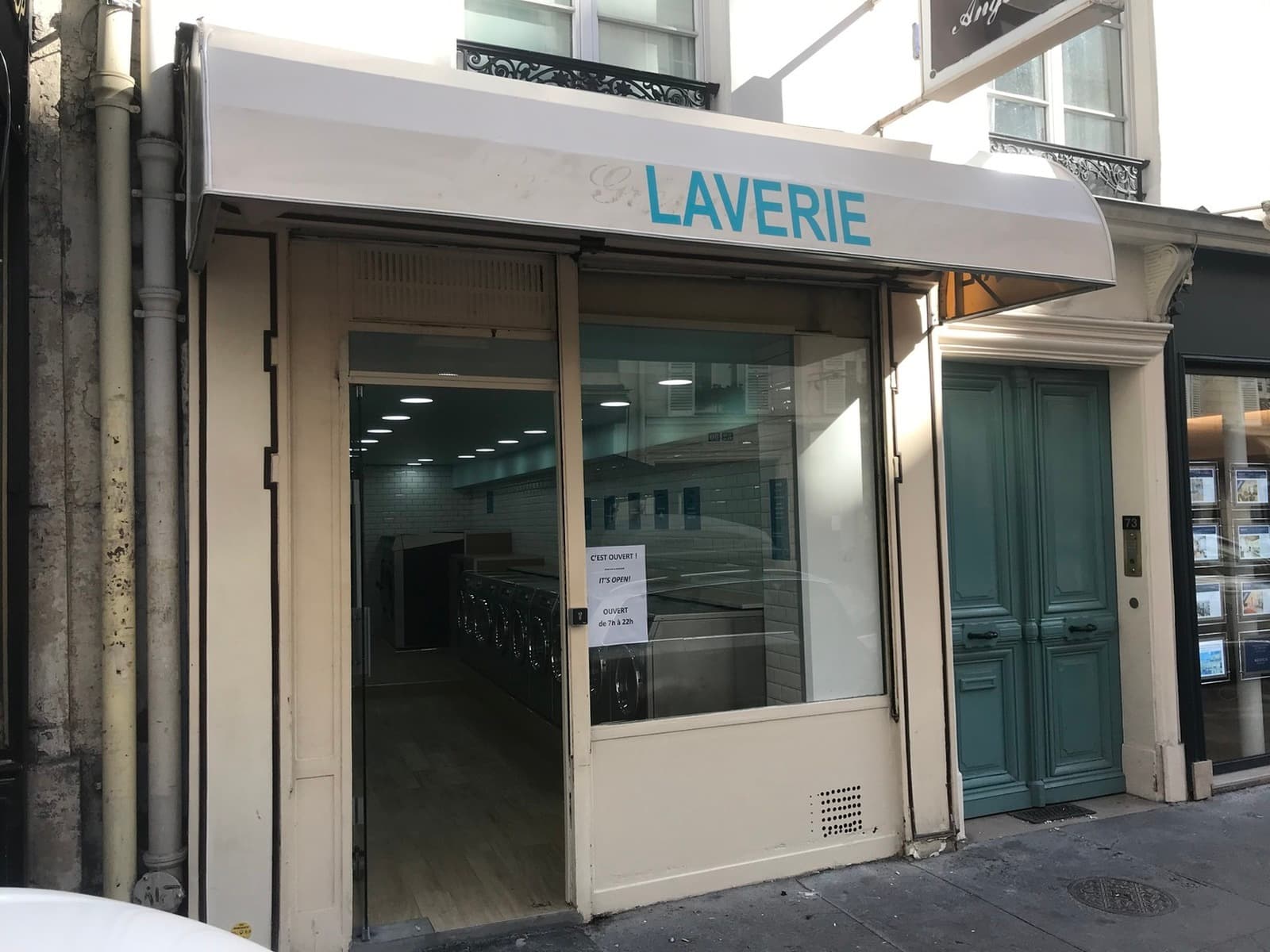 Ma Pince à Linge — Rue du Cherche-Midi, Paris 6è — photo 3